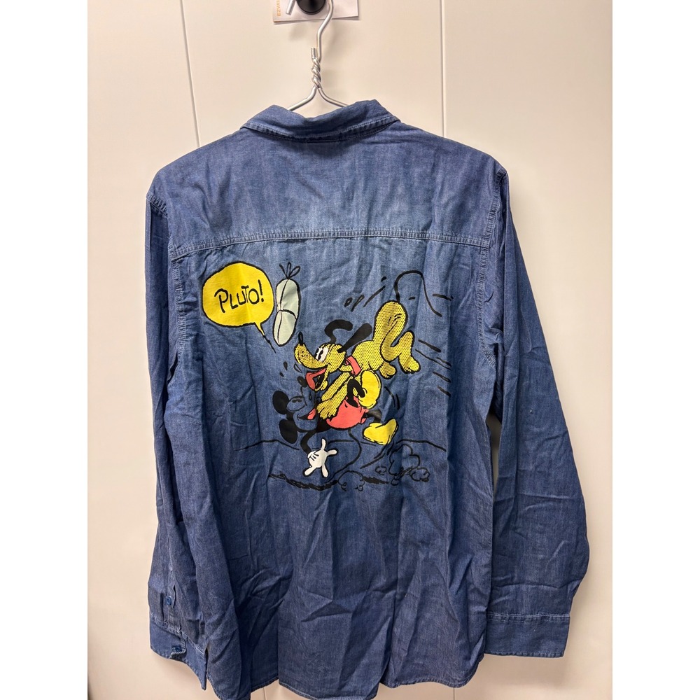Disney Our Universe Mickey Mouse Pluto Chambray Button Down Shirt Blue Large NWT